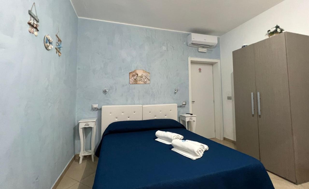 B&B Le Onde Del Mare กัลลีโปลี ภายนอก รูปภาพ